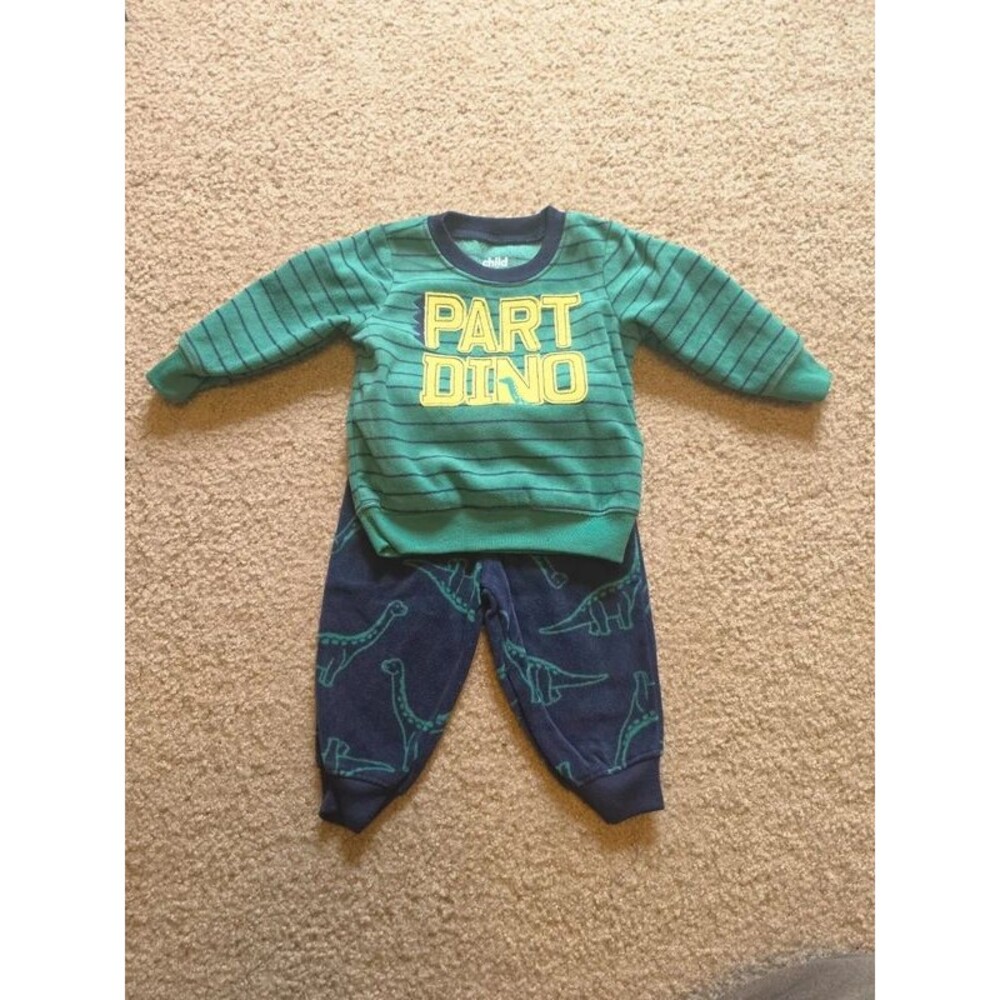 Child of Mine by Carter's 3-6M Boys Dinosaur Fleece Sweatshirt & Joggers Set